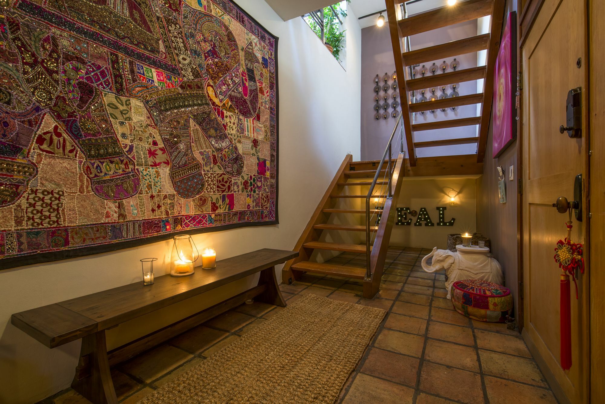 The Bel Air Treehouse Hotel - Los Angeles — Photos 1